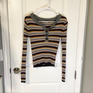 Women’s Form Fitting Sweater
